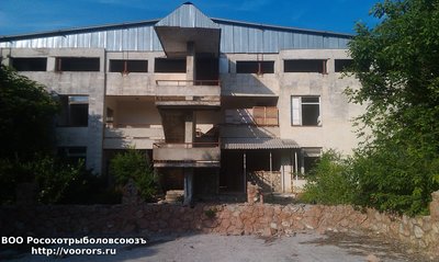 Фасад от ставка.jpg